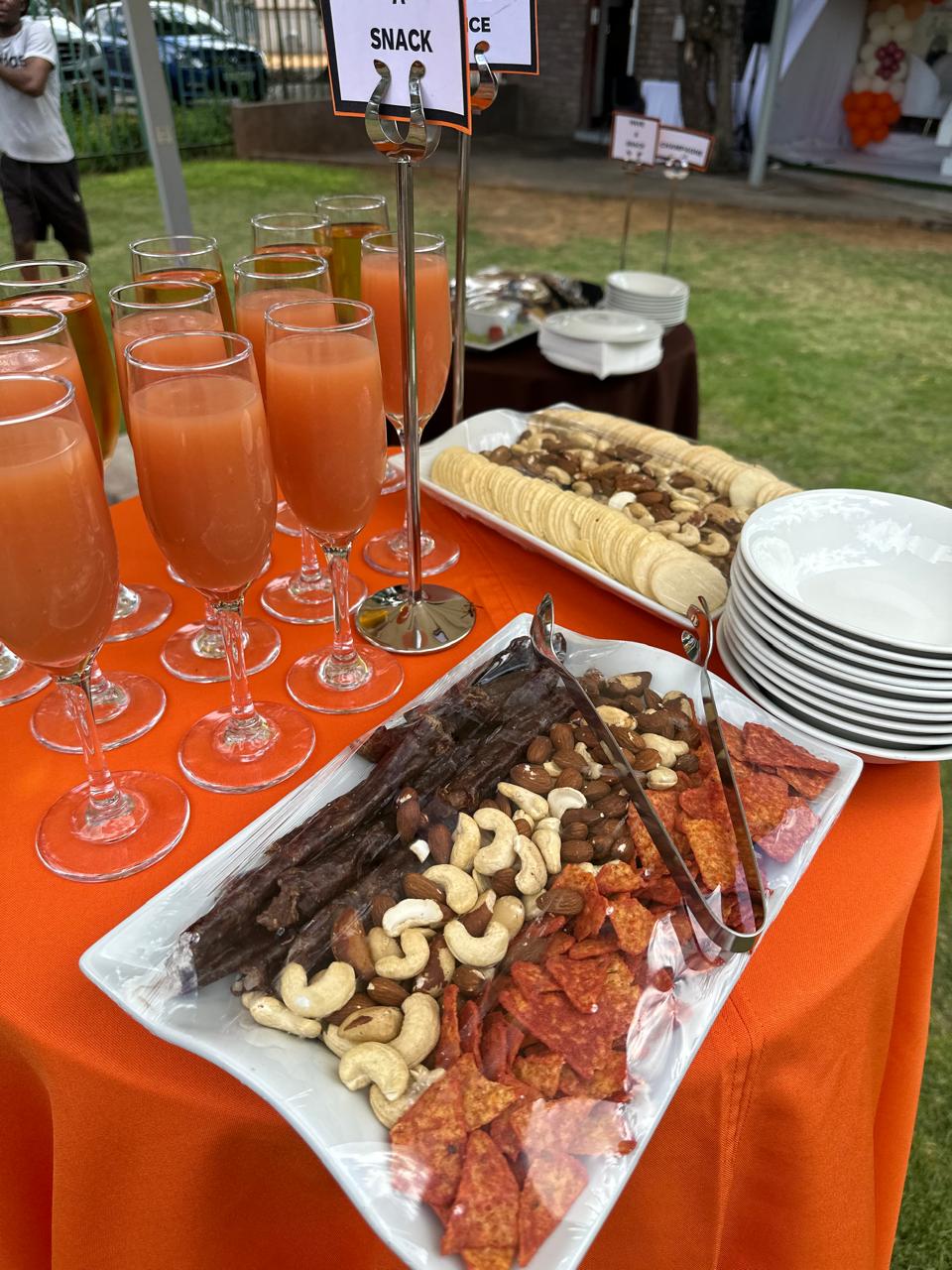 Elegant event decor
